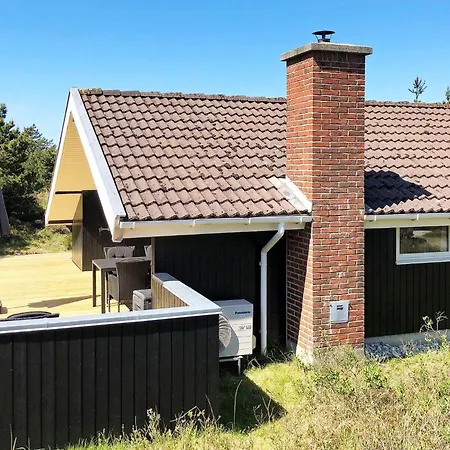 Feriehus 6 Person In Bl Vand *