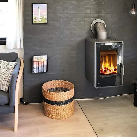 6 Person In Bl Vand Feriehus Blåvand